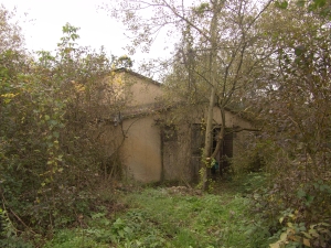 Obrázok - Pohľad na budovu skladu agrochemikálií. (175)